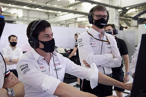 Wolff: ‘’Fabrikaya ilk kez girdiğimde, Mercedes’in bir Formula 1 takımı olduğuna inanamadım’’