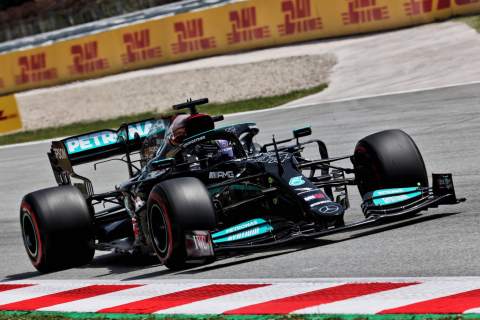Hamilton says F1 rivals' "amazing" progress puts pressure on us and Red Bull