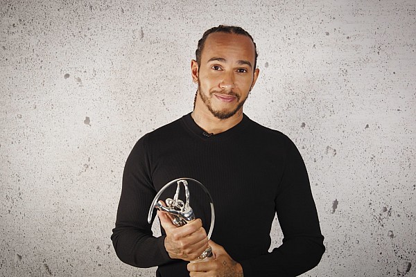 Hamilton, 2021 Laureus Yılın Örnek Savunucu Sporcusu Ödülü’nü kazandı!