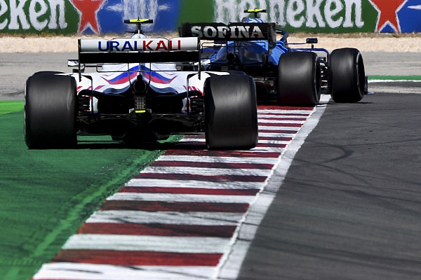Schumacher: “Latifi’yi daha erken geçseydim Russell ile yarışabilirdim”