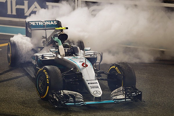 Geri dönüş hakkında Rosberg: ”Para beni motive edemez”