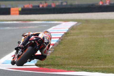 Pol Espargaro pauses bike changes, 'flying' on Sachsenring Honda