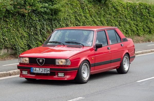Alfa Romeo – Giulietta – 2.0 (116.A1A) (131 bg) – Teknik Özellikler