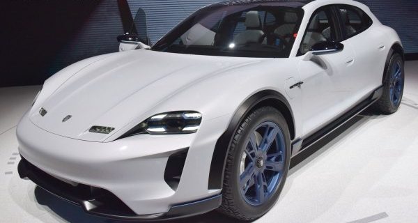Porsche – Mission E – (600 bg) AWD – Teknik Özellikler