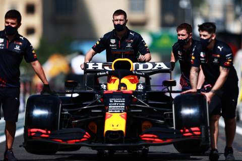 FIA adds stickers to all F1 cars to check wing flexing in Baku