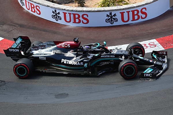 Hamilton, Formula 1 araçlarının gittikçe ağırlaşmasına anlam veremiyor