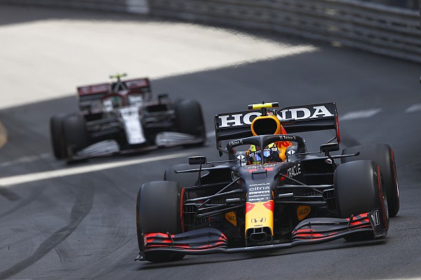 Horner: “Mercedes’e son yarışa kadar baskı uygulamalıyız”