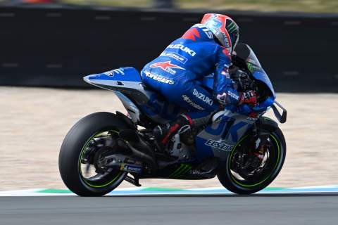 Suzuki losing 0.4s per lap without ride height device