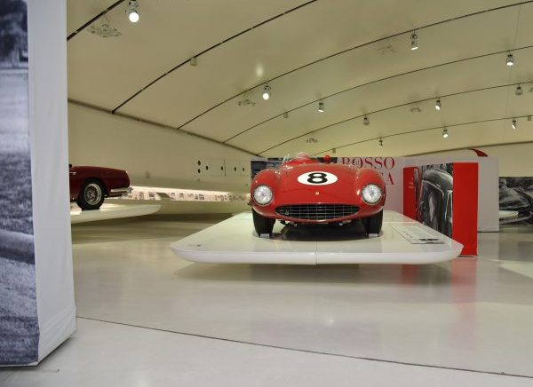 Ferrari – 750 Monza – 3.0 (260 bg) – Teknik Özellikler