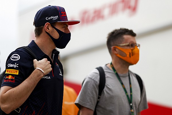 Verstappen: “Red Bull’un güncellemeleri, Mercedes’inkiler kadar büyük değil”