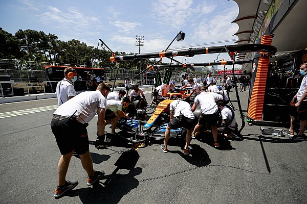 McLaren, yeni pit stop kurallarının ertelenmesini destekliyor
