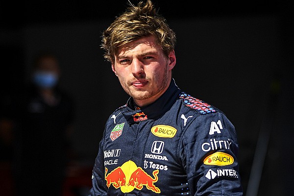 Wolff: “Verstappen, farklı bir ligde yarışıyor”