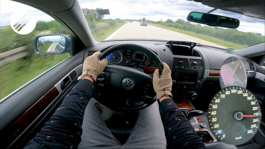 Volkswagen Touareg V10 TDI’ın hızlanma videosuna ortak olun!
