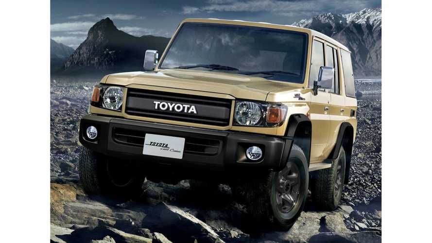 Toyota Land Cruiser 70. yıl özel versiyonu resmen tanıtıldı