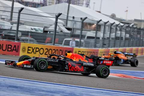 Horner credits Verstappen for ‘nailing’ switch to inters in F1’s Russian GP