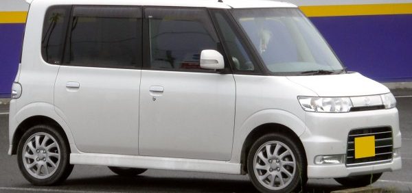 Daihatsu – Tanto – 0.66L R3 12V Turbo (64 bg) – Teknik Özellikler