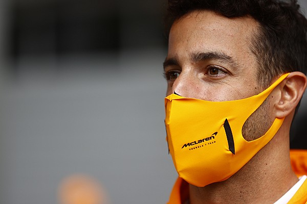 Ricciardo: “Kötü bir gündü fakat sorunların çözüleceğini umuyorum”