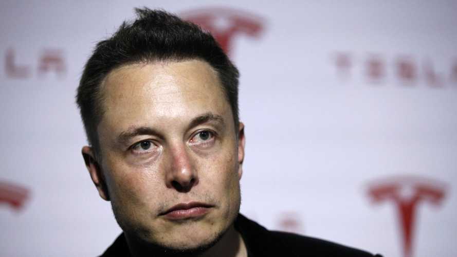 Çip krizi ile ilgili bir açıklama da Elon Musk’tan geldi!