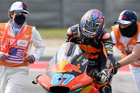 Gardner's first mistake sets-up Moto2 title showdown with Fernandez