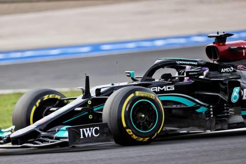 No change of approach for Hamilton despite lingering penalty for F1’s Turkish GP