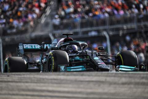 Mercedes to ‘retrace weekend’ to see how it “could have won” US GP