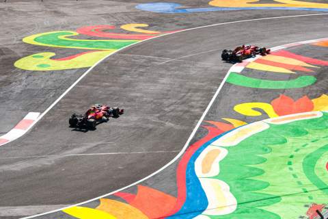 Binotto praises Ferrari’s “team spirit” after drivers follow team orders