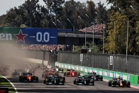 Hamilton: Bottas ‘left the door open for Verstappen’ at start