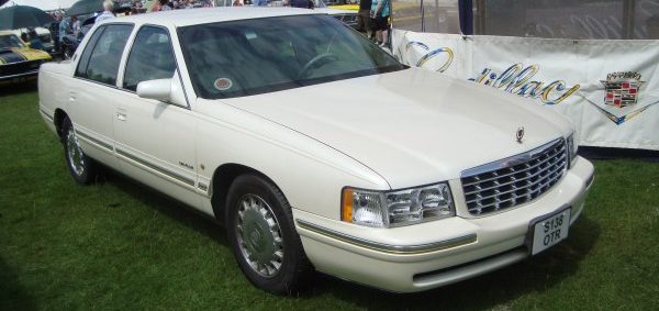 Cadillac – DeVille – 6.5 V8 (200 bg) – Teknik Özellikler