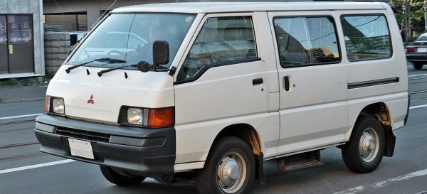 Mitsubishi – Delica – 2.0 4WD (91 bg) Automatic – Teknik Özellikler