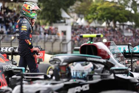‘Clearly something going on’ with Mercedes F1 rear wing – Verstappen