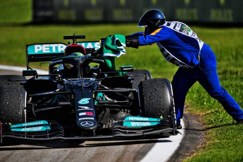 Hamilton fined for seat belt infringement, keeps Brazil F1 win