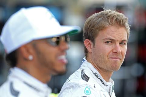 Why the last driver to beat Hamilton to the F1 title is still backing him