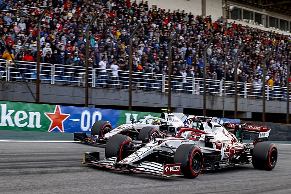 Raikkonen: “Giovinazzi ile temas yaşadık, olay bu kadar”