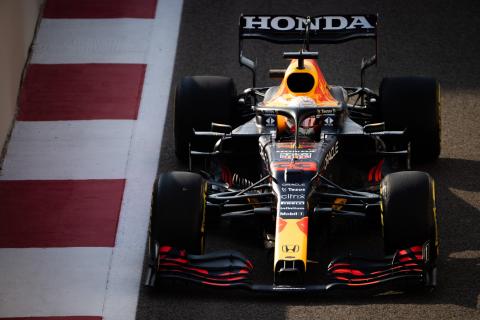 Horner hails Verstappen’s “absolutely insane” Abu Dhabi F1 pole lap