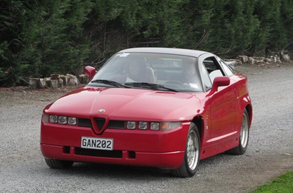 Alfa Romeo – SZ – 3.0 V6 Zagato (210 bg) – Teknik Özellikler