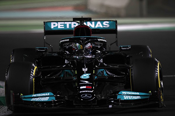 Suudi Arabistan Yarış 2. antrenman: Hamilton ve Mercedes yine lider, Leclerc kaza yaptı