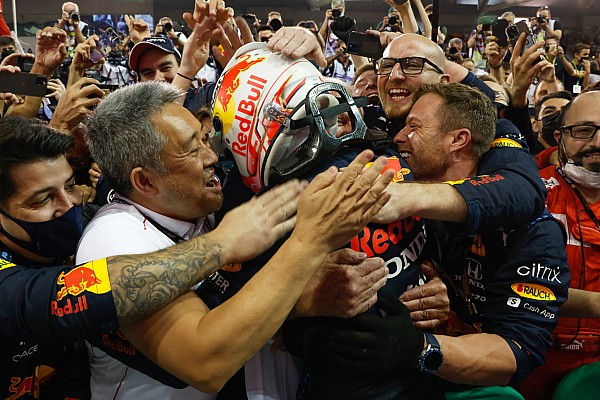 Yamamoto: “Verstappen’in geri bildirimleri, Honda’nın gelişimine yardım etti”
