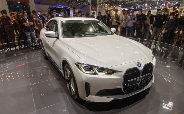 BMW – i4 – eDrive40 83.9 kWh (340 bg) – Teknik Özellikler