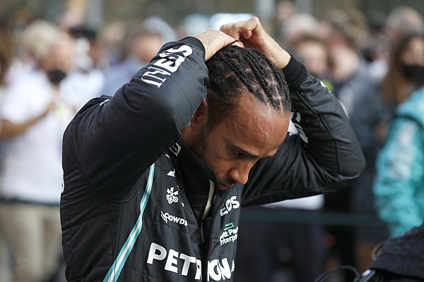 Andretti: “Hamilton, F1’den ayrılarak kendine kötülük yapmış olur”