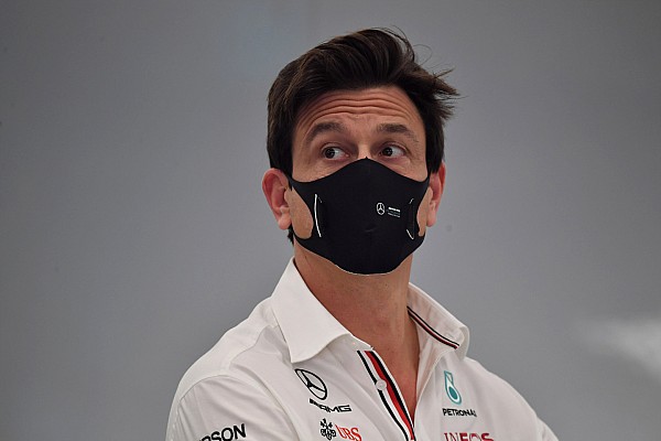Wolff: “Masi’yi görevden almak Formula 1 için bir çözüm değil”