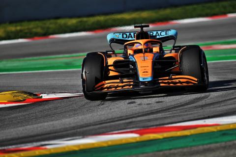 Ricciardo fastest as Perez causes first red flag of F1 test