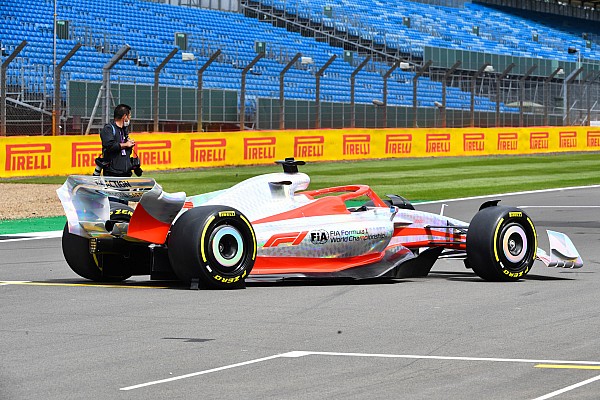 Andretti: “Formula 1’in neden daha geniş araçlara geçtiğini hiç anlamamıştım”