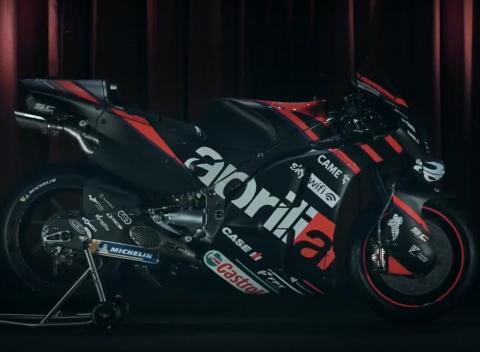 FIRST LOOK: Espargaro, Vinales unveil 2022 Aprilia MotoGP livery