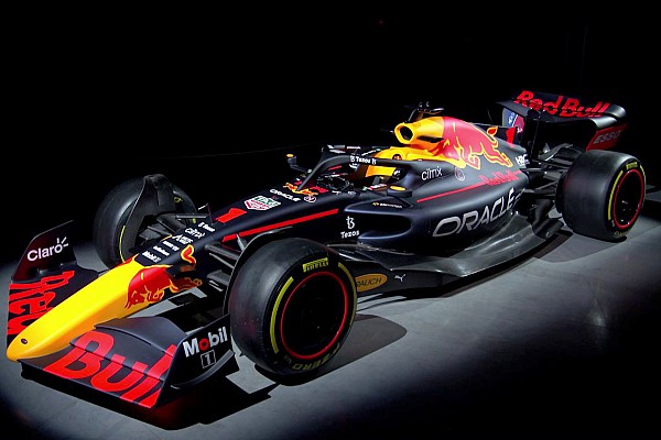 Red Bull, 2022 F1 aracı RB18’i tanıttı!