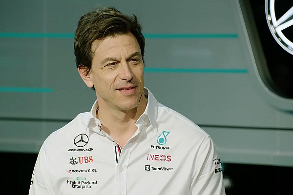 Wolff, Ferrari’nin rüzgar tünelindeki ekstra zaman sayesinde avantajlı olacağı görüşünde