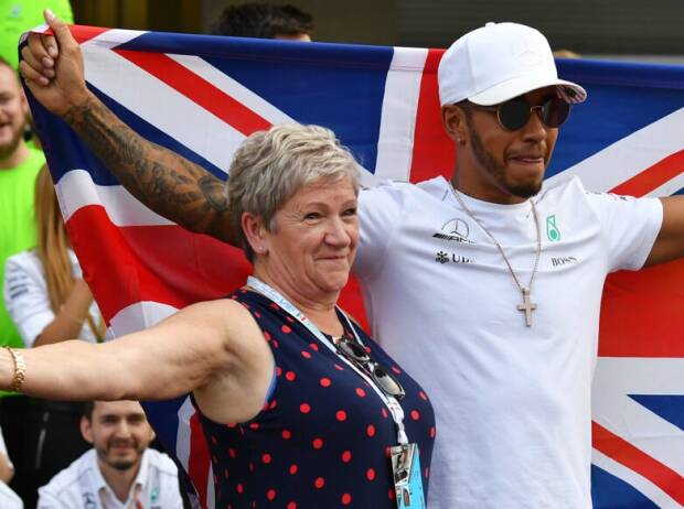 Zu Ehren seiner Mutter: Lewis Hamilton plant Namensänderung