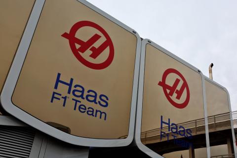 Haas to miss first morning of Bahrain F1 test after freight delays