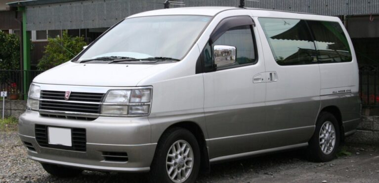 Nissan – Elgrand – 3.3 i V6 (170 bg) 4WD – Teknik Özellikler