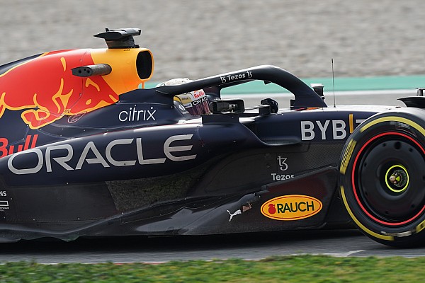 Mercedes, Red Bull RB18’in sidepod felsefesini yakından takip ediyor