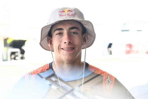 Moto2: Pedro Acosta penalised for yellow flag fall Moto2: Pedro Acosta penalised for yellow flag fall
